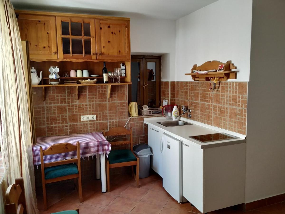 Apartment Katarina Risan Luaran gambar